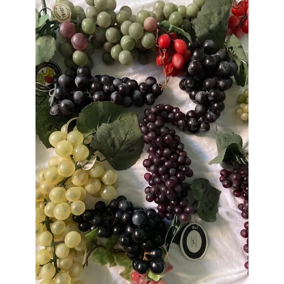 Artificial Grapevine Clusters With Leaves - Mixed Colors & Sizes - Home Decor Cr - Picture 9 of 16